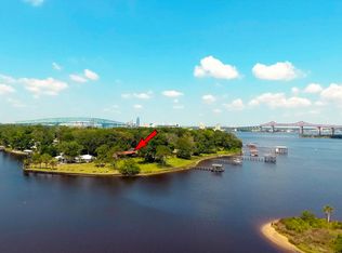 5049 River Point Rd, Jacksonville, FL 32207