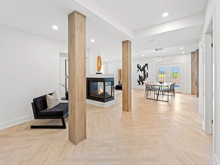118 Coastline Dr — Photo 26