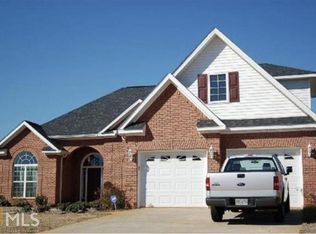 204 Loudon Hill Dr, Warner Robins, GA 31088