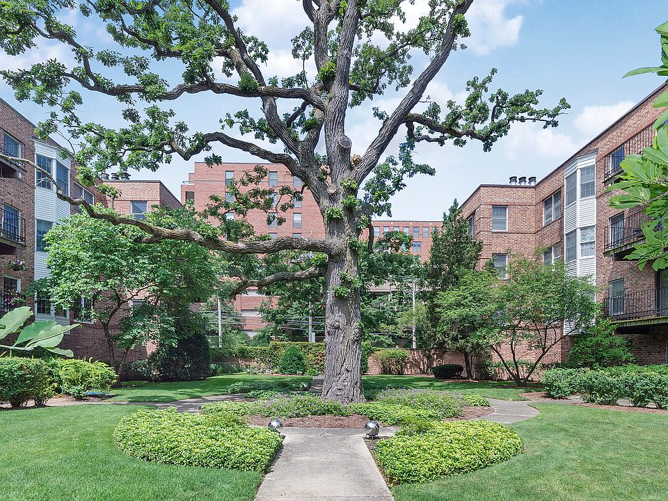 1st image of 1730 Hinman Ave APT 3F