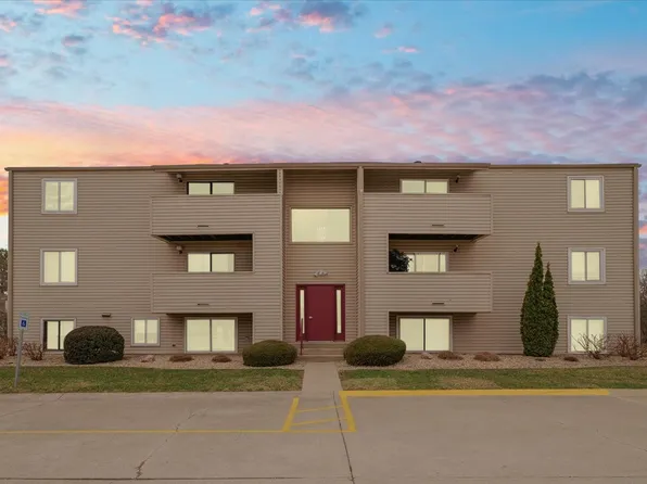 2003 S Mattis Ave APT E, Champaign, IL 61821