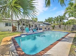 371 NE 41st St, Oakland Park, FL 33334