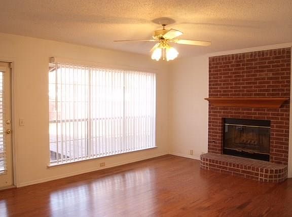 4th image of 3008 Clearmeadow Dr