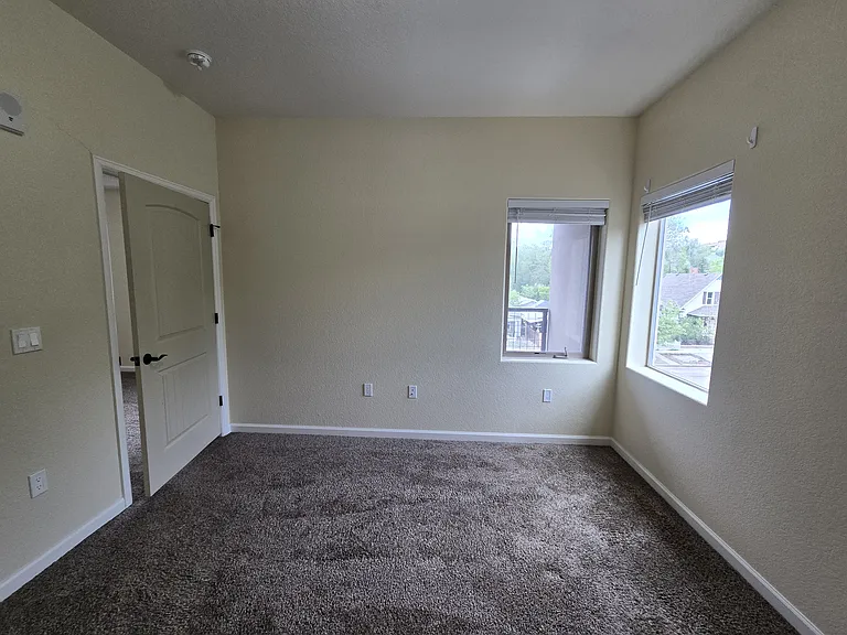 430 W Pikes Peak Ave #302 — Photo 14