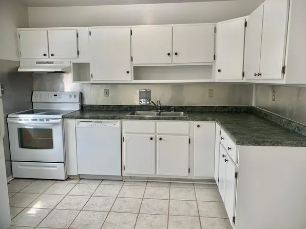 1971 Cathy Ln, Lexington, KY 40511