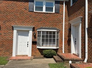 1723 E Cone Blvd APT H, Greensboro, NC 27405