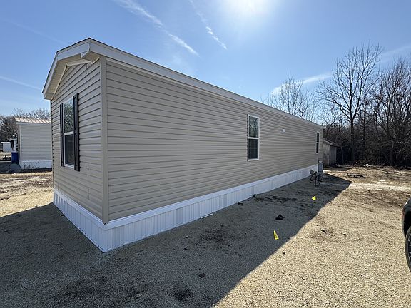 2nd image of 615 Wentling St Lot 18