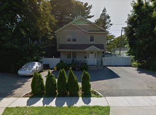 238 Jackson Ave, Syosset, NY 11791