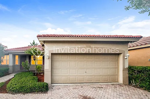 1504 Siena Ln Photo 1