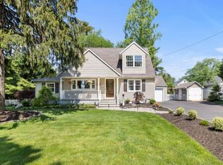 1989 Farmingdale Rd, Scotch Plains, NJ 07076