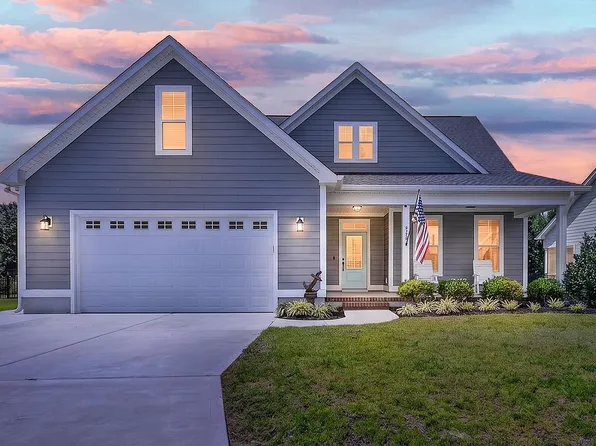 712 Lanyard Dr, Newport, NC 28570