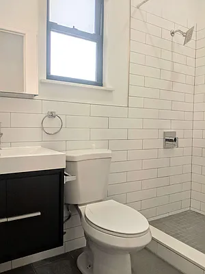 Rented by EXR | media 43