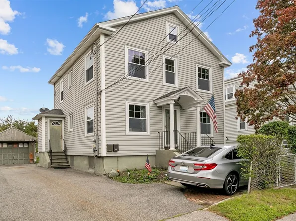 121 Bay View Ave, Bristol, RI 02809