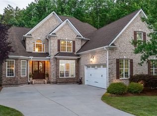 308 Ryder Cup Ln, Clemmons, NC 27012
