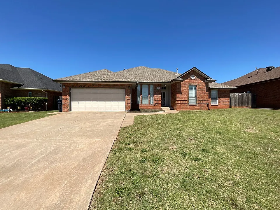 5524 Woodmont Dr