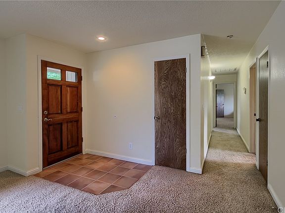 3rd image of 33433 Loma Linda Ln