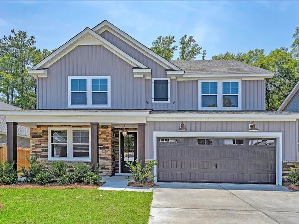 100 Creek Pointe Dr, Moncks Corner, SC 29461