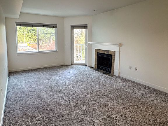 5th image of 1545 NW 57th St Unit 302