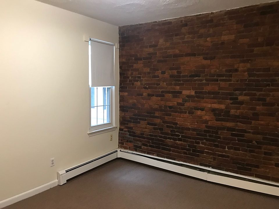 2nd image of 232 South St #B