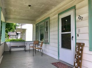 227 Denver St, Waterloo, IA 50701