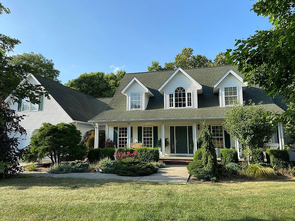 1st image of 2026 W Stanton Ct