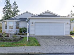 15644 NE Summerplace Dr, Portland, OR