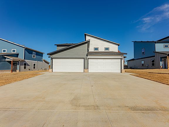 2nd image of 1602 SW Casuarina Dr #2