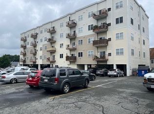 84 Aborn St UNIT 2207, Peabody, MA 01960