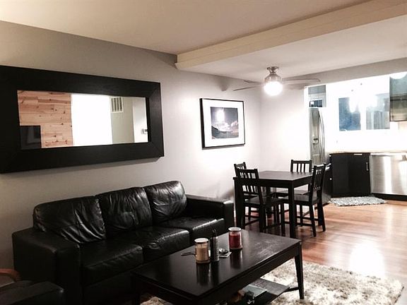 3rd image of 306 Hartman Ln