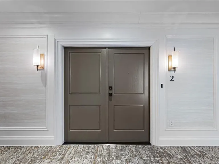 3334 Peachtree Rd NE #1902 — Photo 2