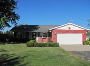 7600 E 72nd Ct, Hobart, IN 46342