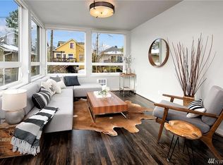 5435 Kensington Pl N, Seattle, WA 98103