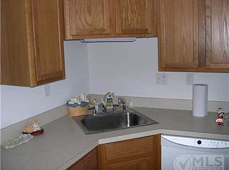 5th image of 1166 Bayshore Dr Unit 201