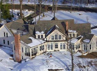 48 Game Farm Rd, Pawling, NY 12564