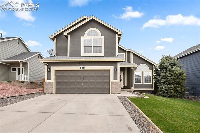 1st image of 848 Regent Ct