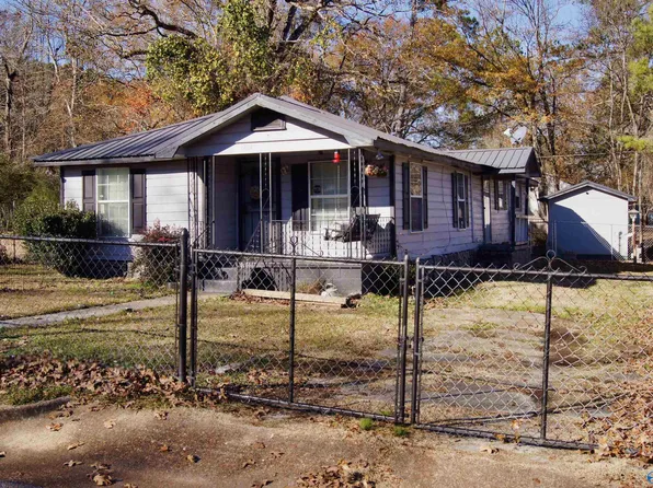 1424 Meadowbrook Ave, Gadsden, AL 35903