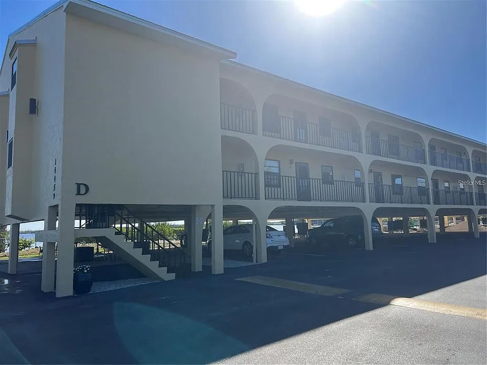 14459 River Beach Dr #226
