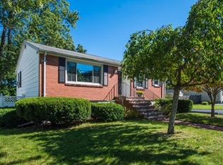 17 Hemlock St, Norwood, MA 02062