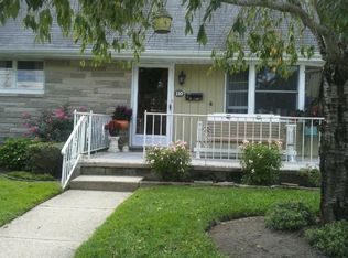 110 Colwick Dr, Somers Point, NJ 08244