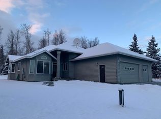 5560 S Hanson Loop, Wasilla, AK 99654