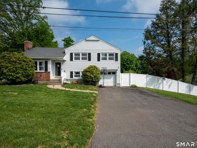 2 Berkshire Drive, Danbury, CT, 06811