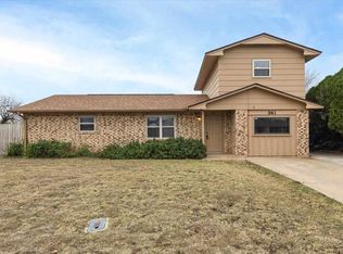 341 SW 71st St, Lawton, OK 73505