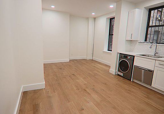 3rd image of 530 W 157th St APT 1B