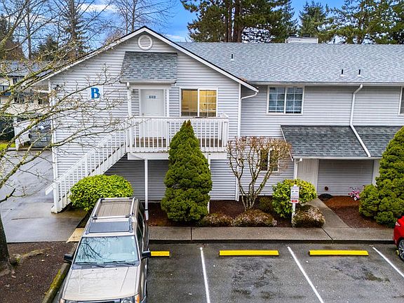 3rd image of 515 112th St SE #D4