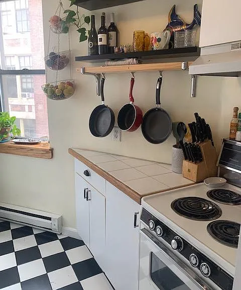 13 Thacher St #555 — Photo 8