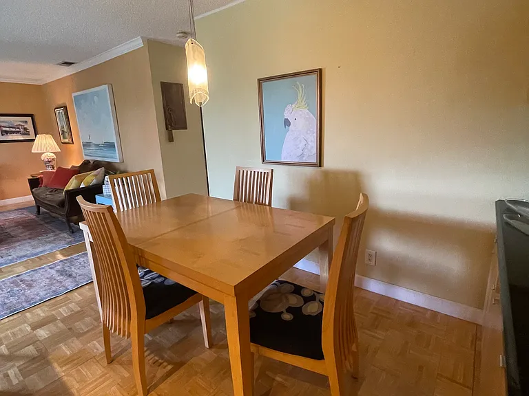 4056 Lake Osborne Dr #8 — Photo 4