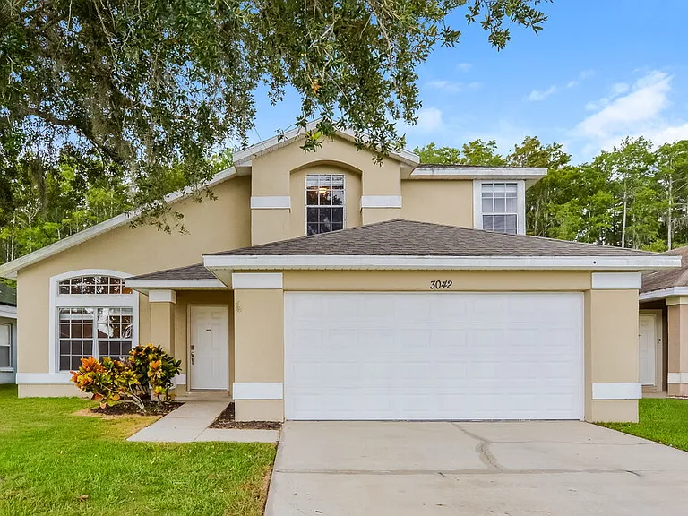 3042 Stillwater Dr — Photo 1