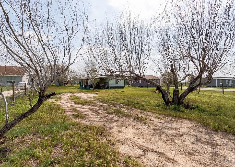 1st image of 25030 Las Nubes Dr