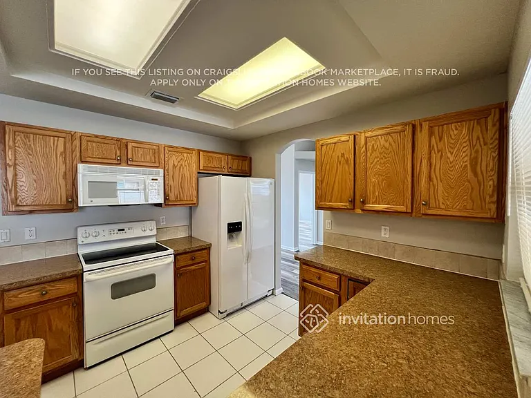 1831 SW Renfro St — Photo 7