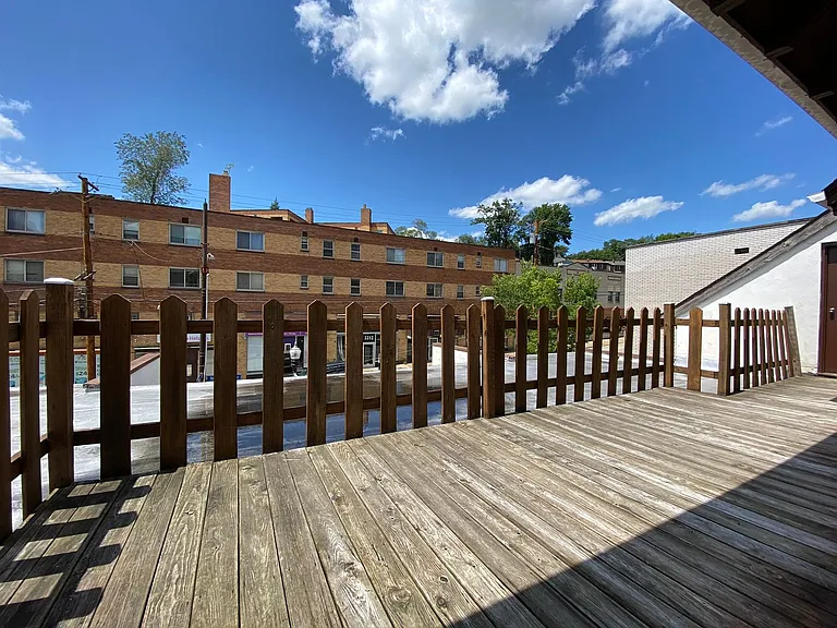 2225 Murray Ave — Photo 15